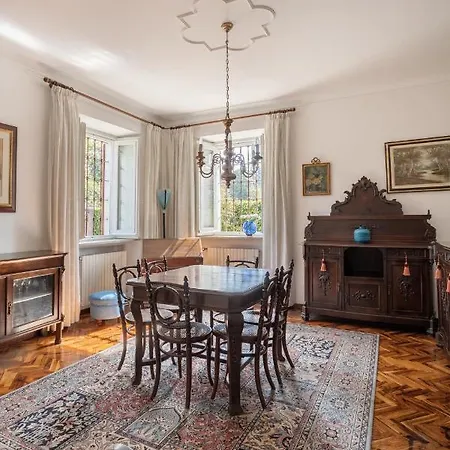 Villa Roversi Meina