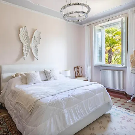 Roversi Villa Meina