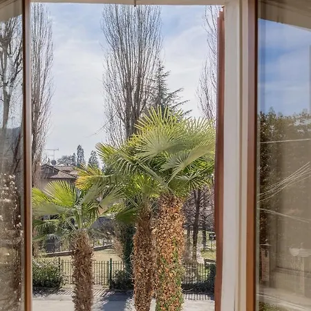 Roversi Villa *
